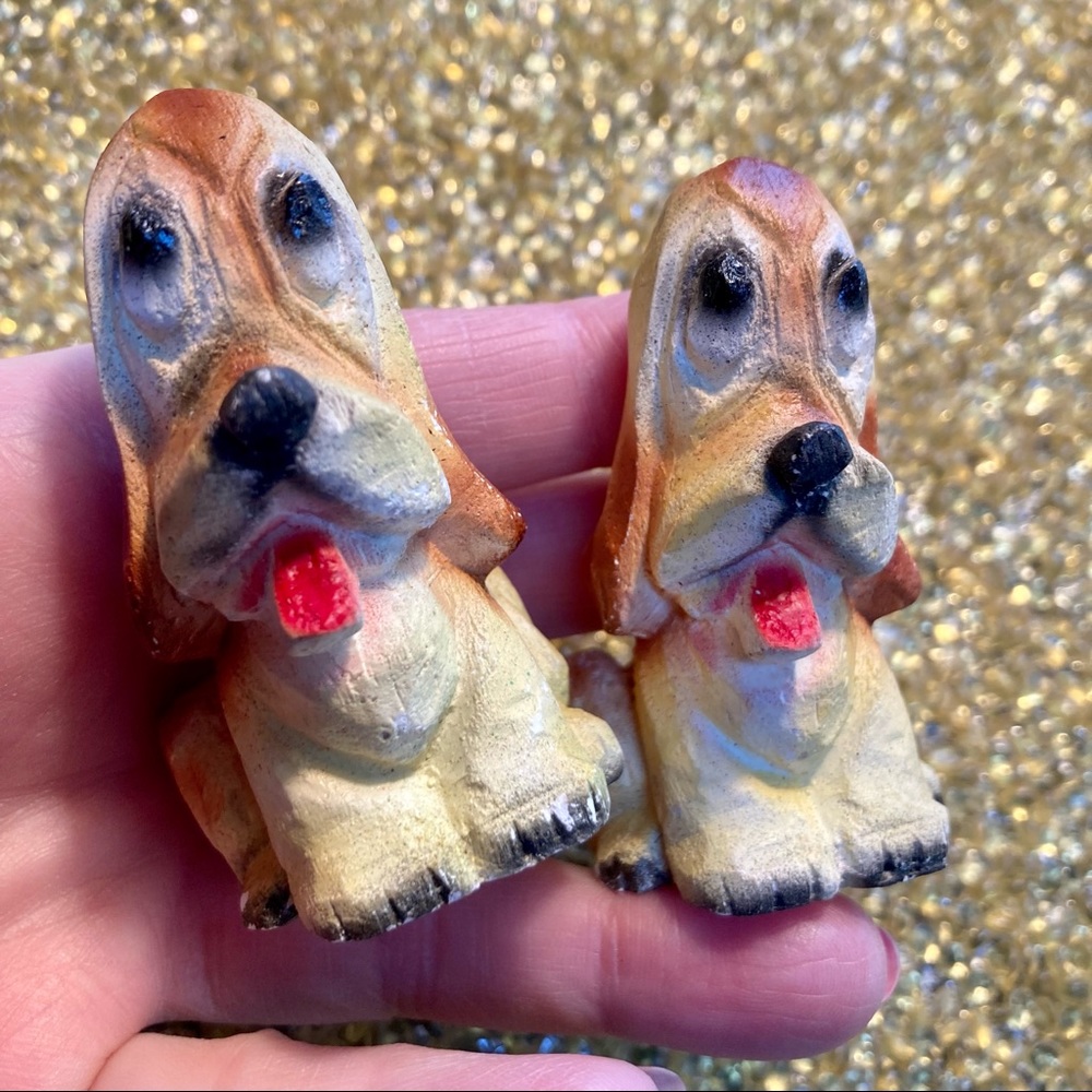 😻3 for $13 Vintage Hound Salt & Pepper Shakers